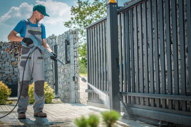 Post-Construction Pressure Washing in Mountainair, NM